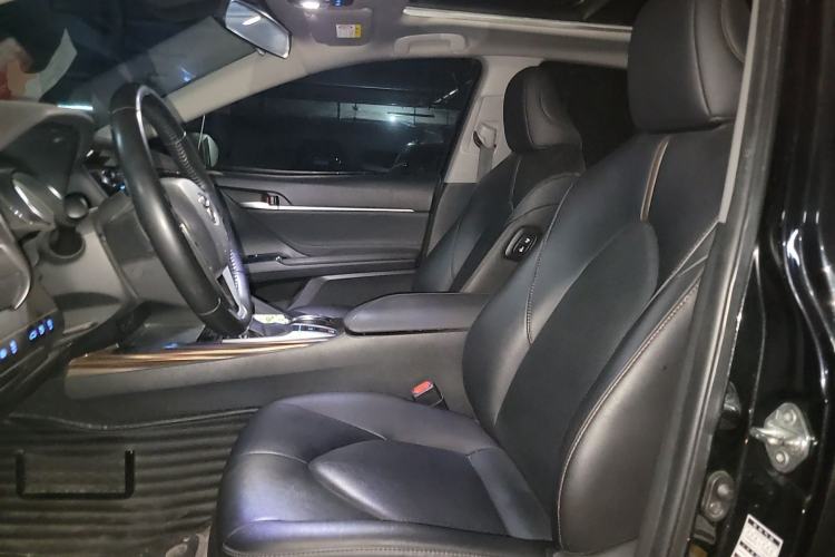 Used Toyota Camry 2018 2.5G Luxury Edition Left Front Seat