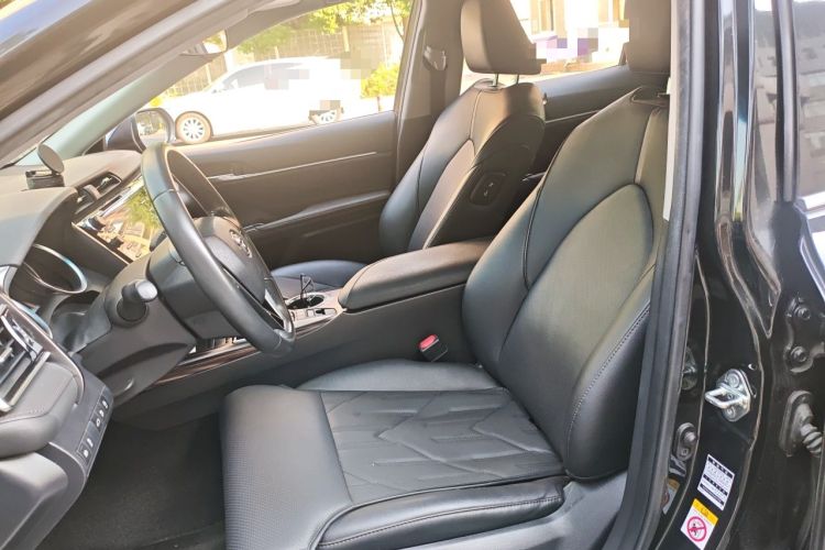 Used Toyota Camry 2018 2.5G Luxury Edition Left Front Seat