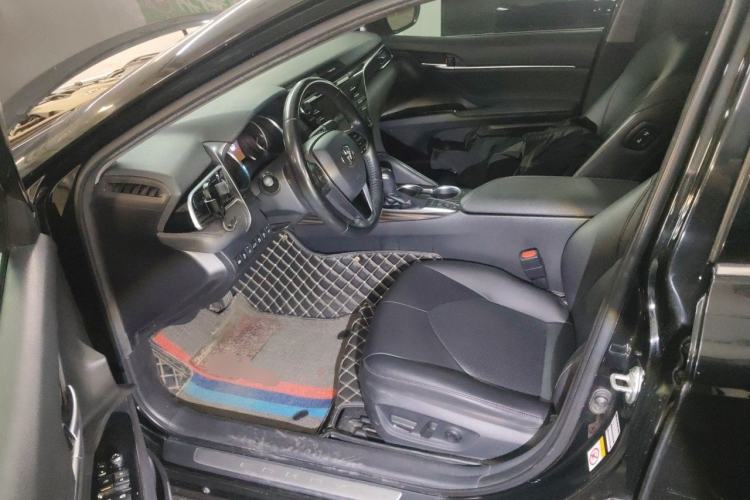 Used Toyota Camry 2018 2.5G Luxury Edition Left Front Seat