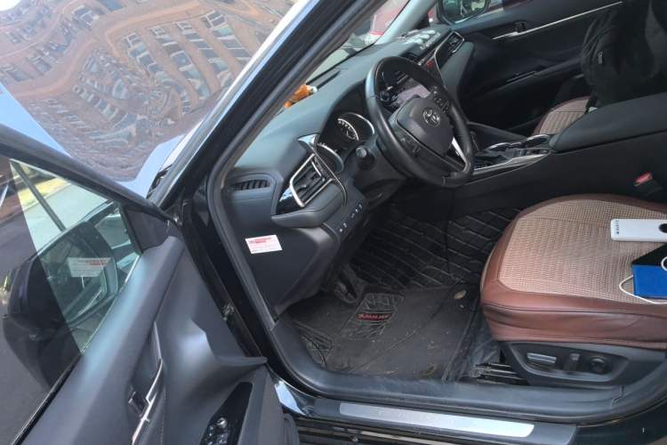 Used Toyota Camry 2018 2.5G Luxury Edition Left Front Seat
