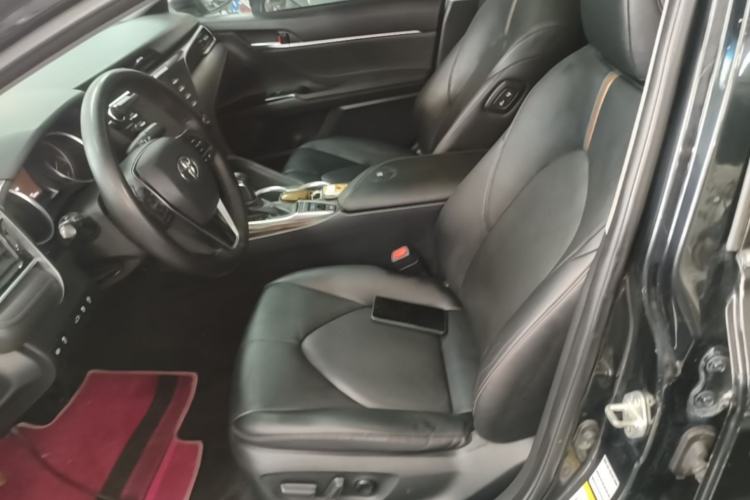 Used Toyota Camry 2018 2.5G Luxury Edition Left Front Seat