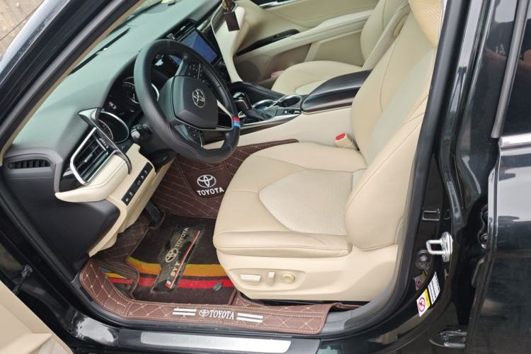 Used Toyota Camry 2018 2.0G Luxury Edition Left Front Seat