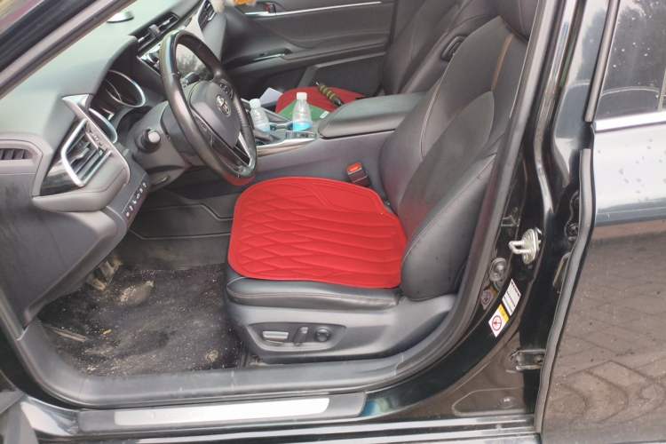 Used Toyota Camry 2018 2.5G Luxury Edition Left Front Seat