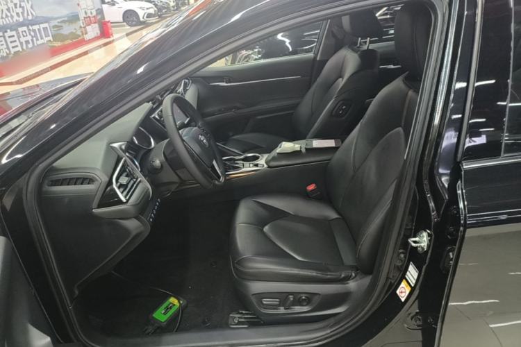 Used Toyota Camry 2018 2.0G Luxury Edition Left Front Seat