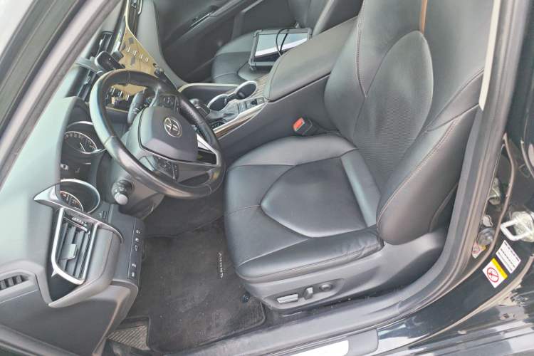 Used Toyota Camry 2018 2.5G Luxury Edition Left Front Seat