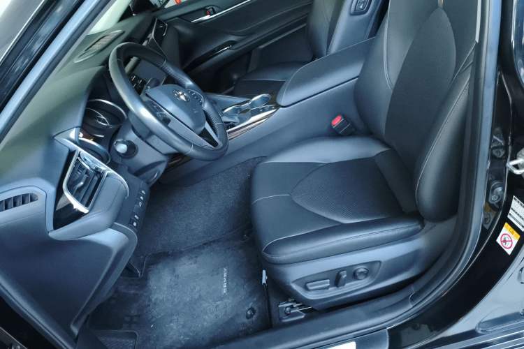 Used Toyota Camry 2018 2.0G Luxury Edition Left Front Seat
