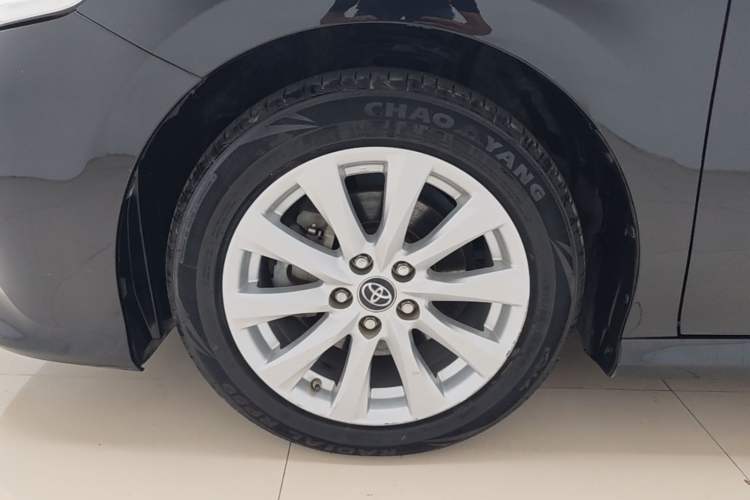 Used Toyota Camry 2018 2.0G Luxury Edition Left Front Wheel Hub