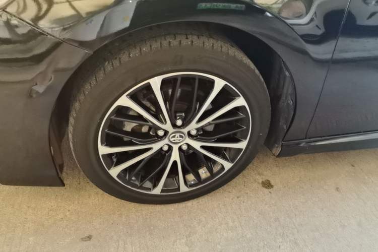 Used Toyota Camry 2018 2.0S FENGSHANG Edition Left Front Wheel Hub