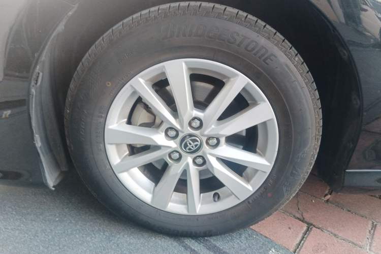 Used Toyota Camry 2018 2.0E Leading Edition Left Front Wheel Hub