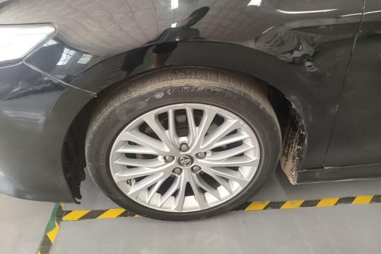Used Toyota Camry 2018 2.5G Luxury Edition Left Front Wheel Hub