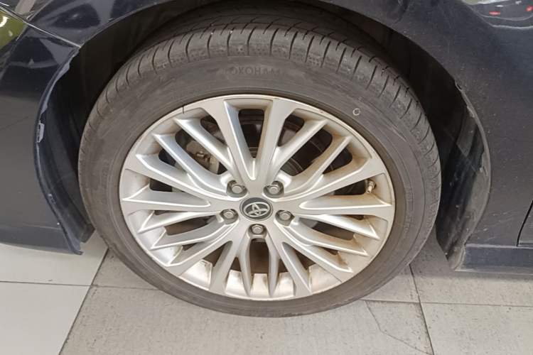 Used Toyota Camry 2018 2.5G Luxury Edition Left Front Wheel Hub
