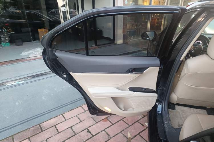 Used Toyota Camry 2018 2.0E Leading Edition Left Rear Door Interior