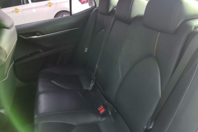 Used Toyota Camry 2018 2.0G Luxury Edition Left Rear Seat
