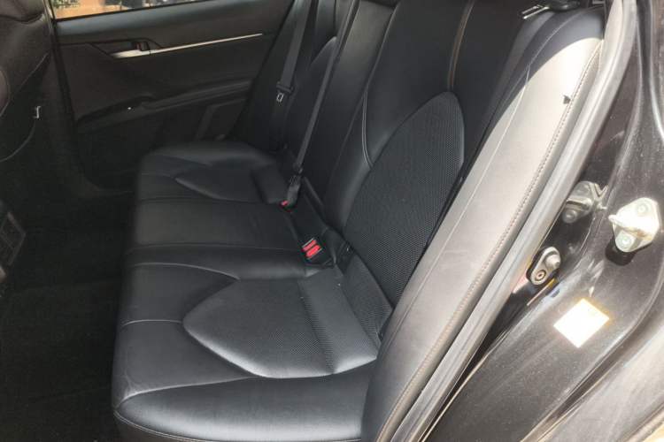 Used Toyota Camry 2018 2.0G Luxury Edition Left Rear Seat