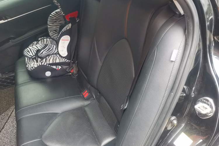 Used Toyota Camry 2018 2.0G Luxury Edition Left Rear Seat