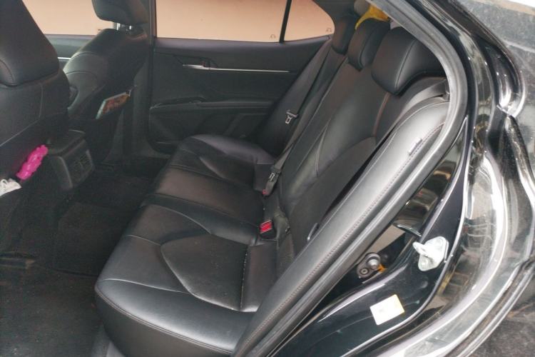 Used Toyota Camry 2018 2.0G Luxury Edition Left Rear Seat
