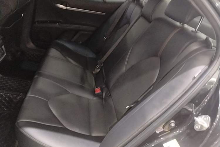 Used Toyota Camry 2018 2.5G Luxury Edition Left Rear Seat
