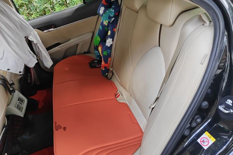 Used Toyota Camry 2018 2.5G Luxury Edition Left Rear Seat