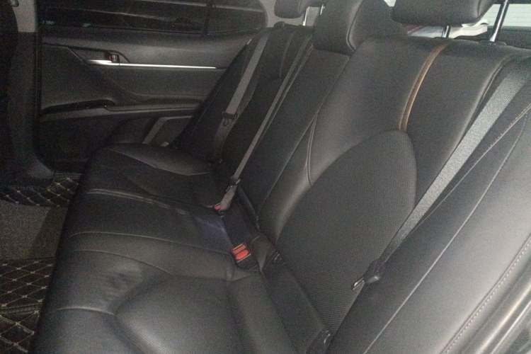 Used Toyota Camry 2018 2.5G Luxury Edition Left Rear Seat