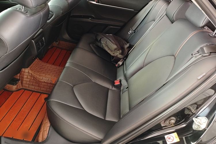 Used Toyota Camry 2018 2.0G Luxury Edition Left Rear Seat