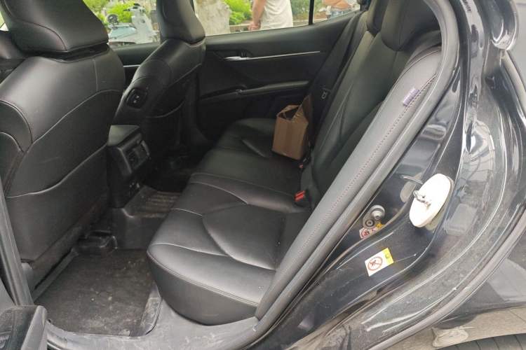 Used Toyota Camry 2018 2.0G Luxury Edition Left Rear Seat