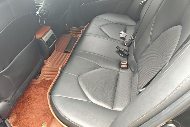 Used Toyota Camry 2018 Dual-Engine 2.5 HG Luxury Edition Left Rear Seat