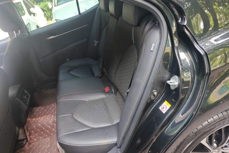 Used Toyota Camry 2018 2.5S Fēngshàng Edition Left Rear Seat