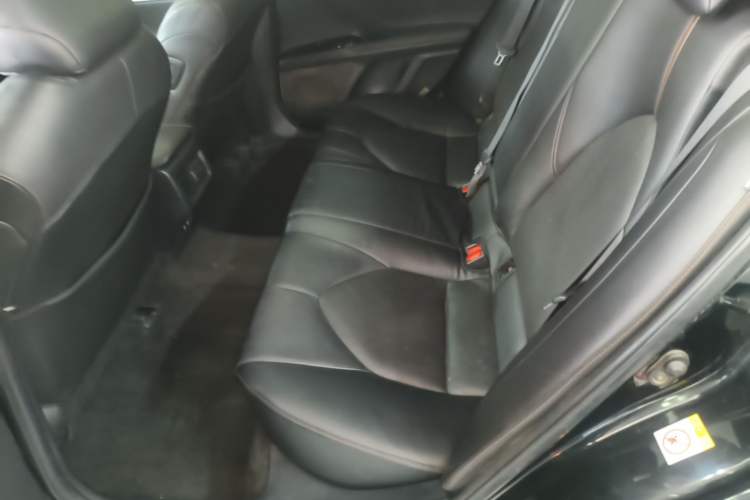 Used Toyota Camry 2018 2.5G Luxury Edition Left Rear Seat
