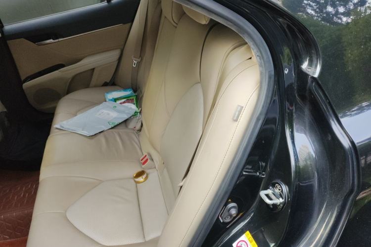 Used Toyota Camry 2018 2.5G Luxury Edition Left Rear Seat