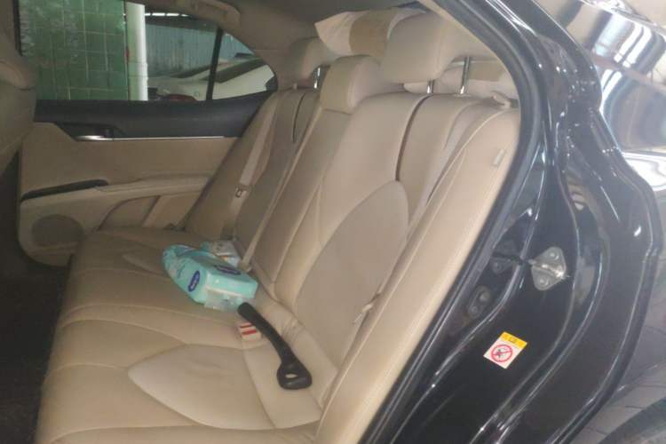 Used Toyota Camry 2018 Dual-Engine 2.5 HG Luxury Edition Left Rear Seat