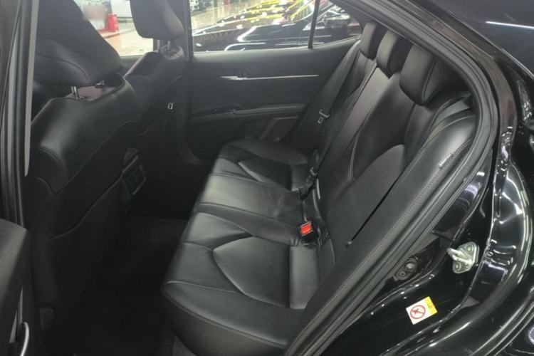 Used Toyota Camry 2018 2.0G Luxury Edition Left Rear Seat