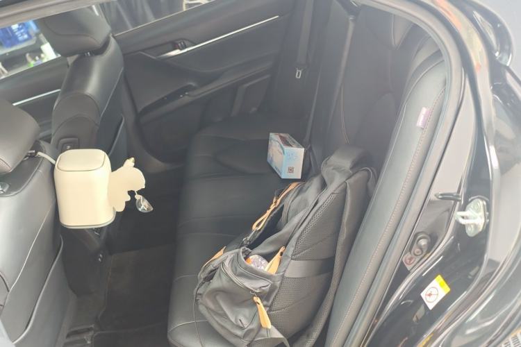 Used Toyota Camry 2018 2.5G Luxury Edition Left Rear Seat