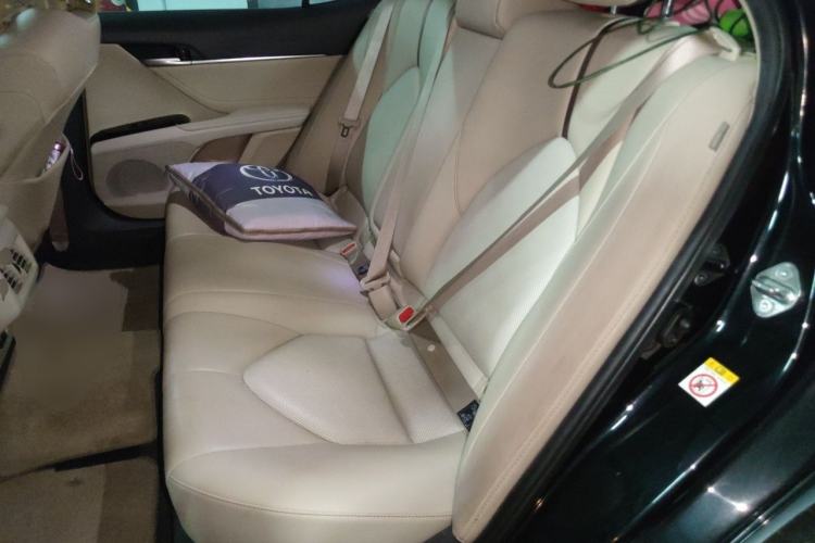 Used Toyota Camry 2018 2.0G Luxury Edition Left Rear Seat