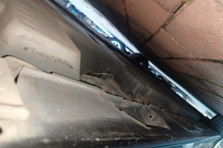 Used Toyota Camry 2018 2.0E Leading Edition Left Side Sill