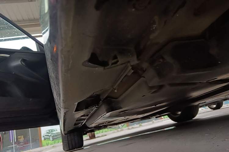 Used Toyota Camry 2018 2.0G Luxury Edition Left Side Sill