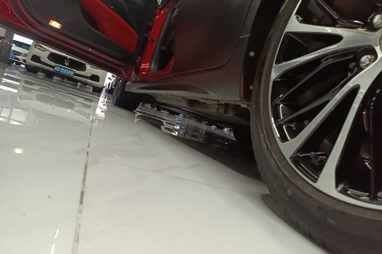Used Toyota Camry 2018 2.5S Fēngshàng Edition Left Side Sill