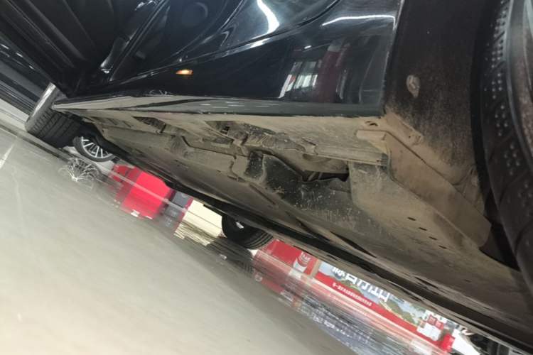 Used Toyota Camry 2018 2.0G Luxury Edition Left Side Sill