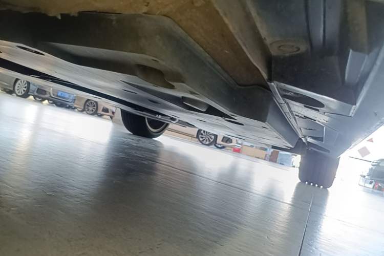 Used Toyota Camry 2018 2.5G Luxury Edition Left Side Sill
