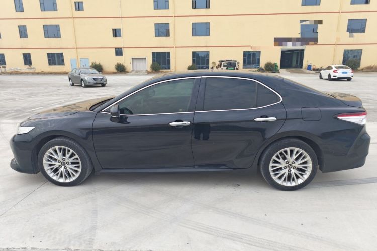 Used Toyota Camry 2018 2.5G Luxury Edition Left Side