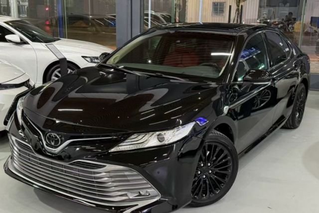 Used Toyota Camry 2018 2.0G Luxury Edition