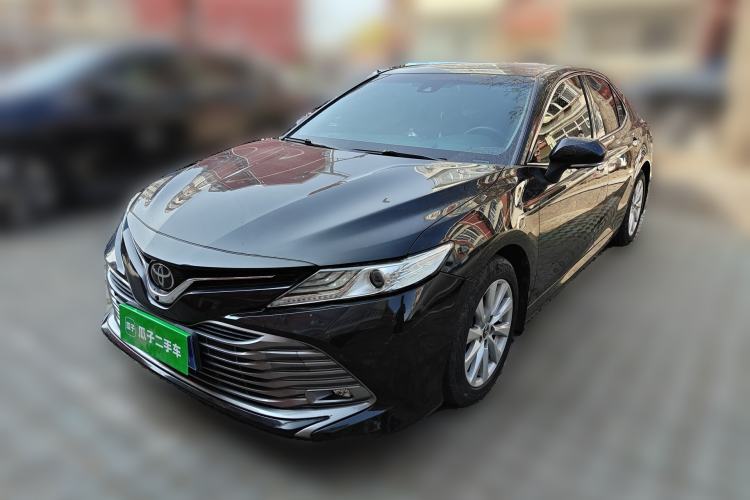 Used Toyota Camry 2018 2.0G Luxury Edition Guazi used car, China used car export, Used car for sale, Used cars, Cheapest cars for sale