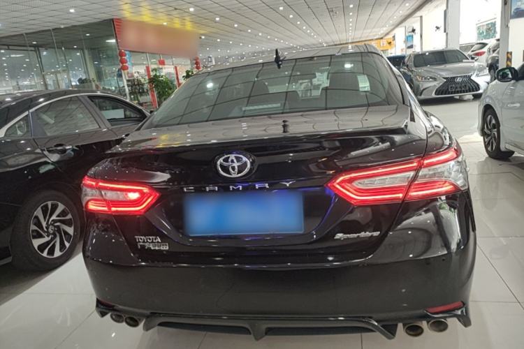 Used Toyota Camry 2018 2.0S FENGSHANG Edition Rear