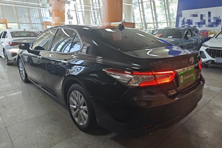 Used Toyota Camry 2018 2.0G Luxury Edition Rear Left 45 Deg