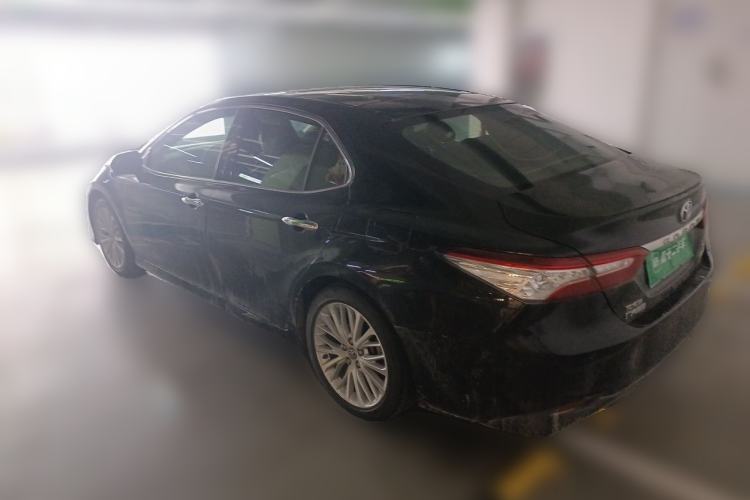 Used Toyota Camry 2018 2.5G Luxury Edition Rear Left 45 Deg