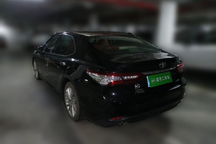 Used Toyota Camry 2018 2.5G Luxury Edition Rear Left 45 Deg