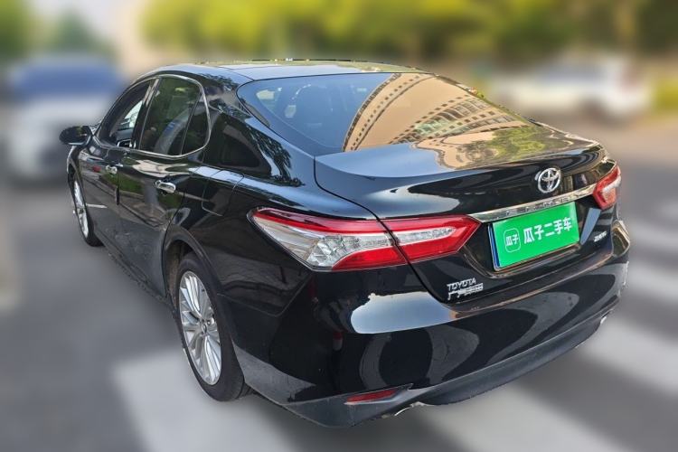 Used Toyota Camry 2018 2.5G Luxury Edition Rear Left 45 Deg