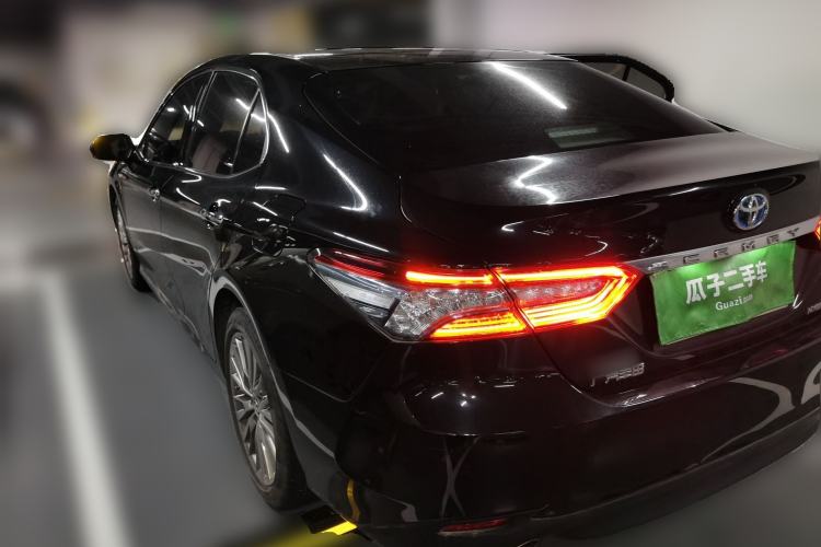 Used Toyota Camry 2018 Dual-Engine 2.5 HG Luxury Edition Rear Left 45 Deg