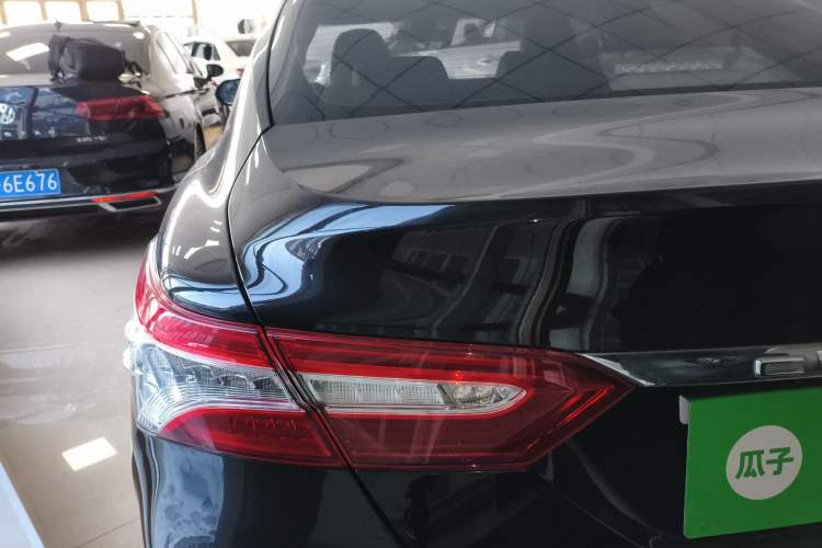 Used Toyota Camry 2018 2.0G Luxury Edition Rear Left 45 Deg