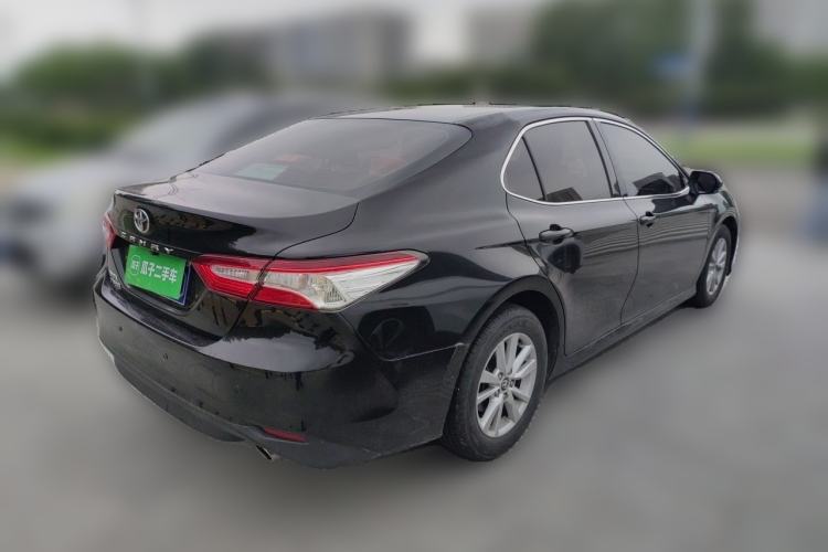 Used Toyota Camry 2018 2.0E Leading Edition Rear Right 45 Deg