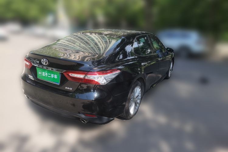 Used Toyota Camry 2018 2.5G Luxury Edition Rear Right 45 Deg